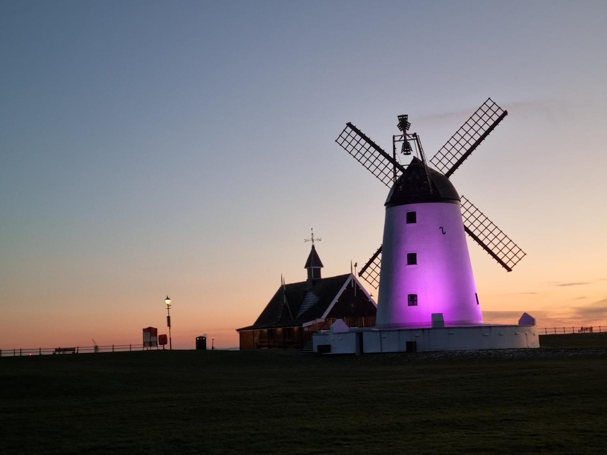 Appartamento Windmill House Lytham Lytham St Annes Esterno foto