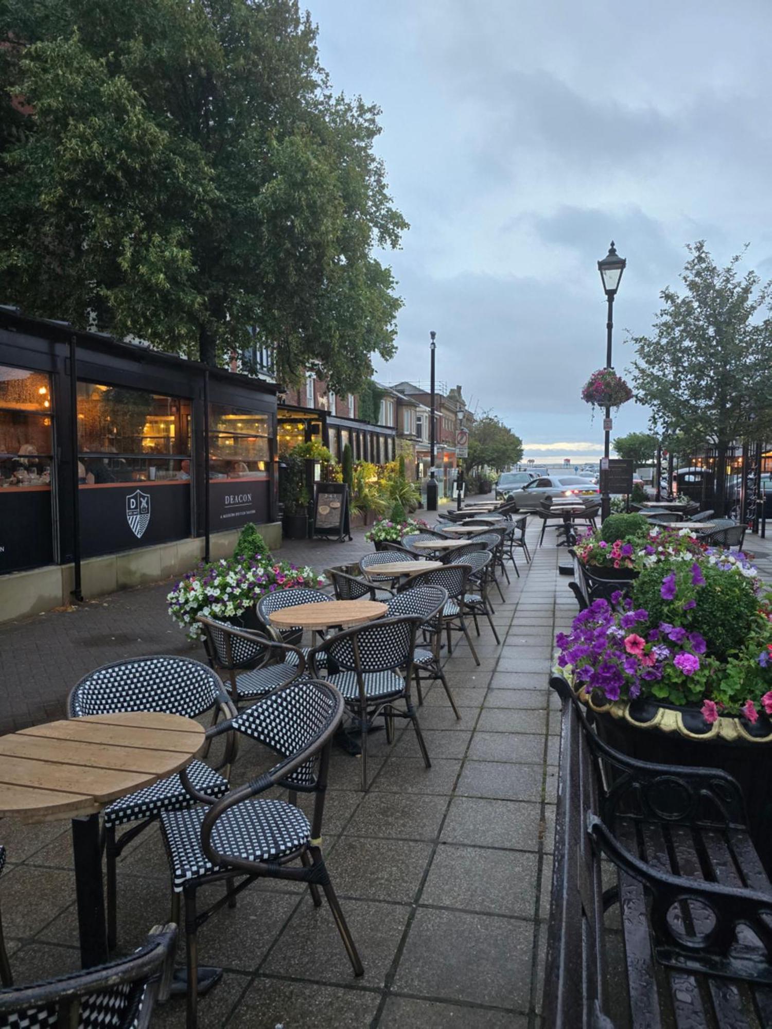 Appartamento Windmill House Lytham Lytham St Annes Esterno foto