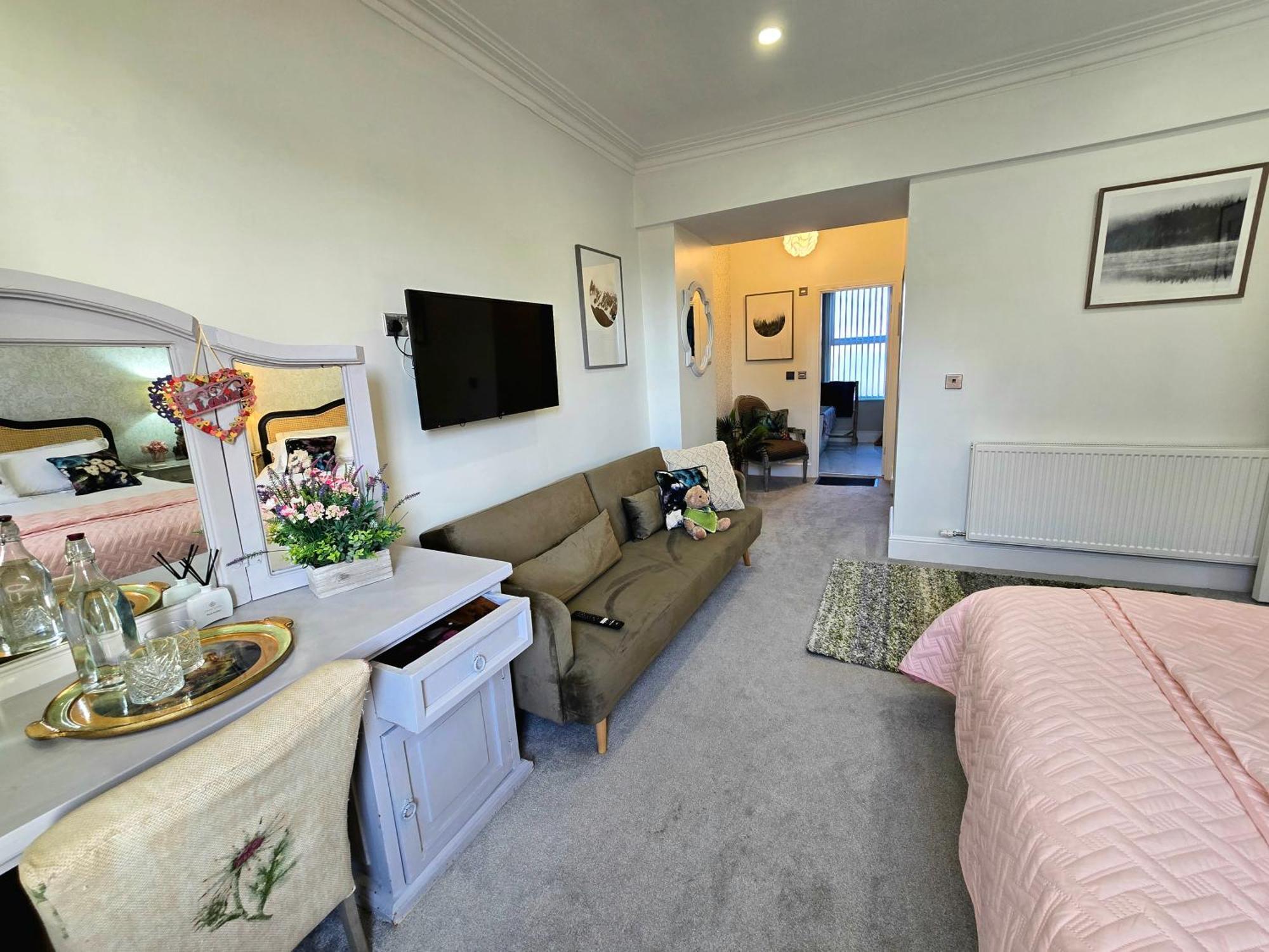 Appartamento Windmill House Lytham Lytham St Annes Esterno foto